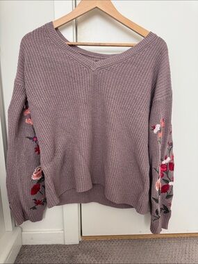 American Eagle Outfitters Dusty Mauve Embroidered-Sleeve V-Neck Sweater